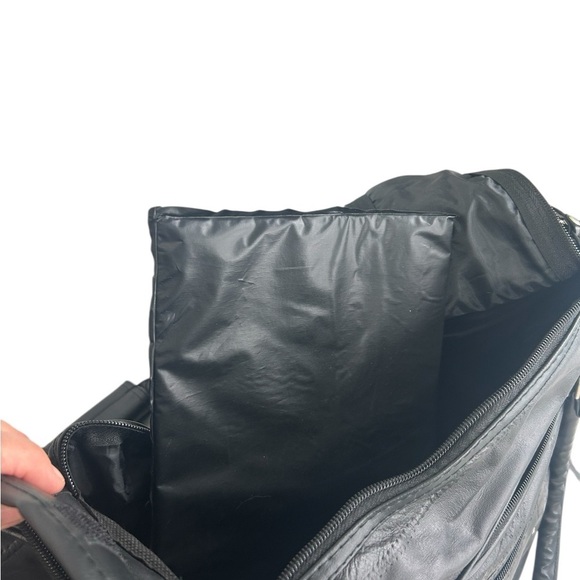 Bon Jovi 80's VIP Black Leather Duffle Overnight Travel Bag Rock N Roll Vintage - Picture 7 of 12